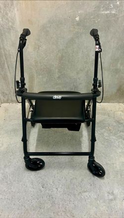Drive Medical 4-Wheel Rollator Walker