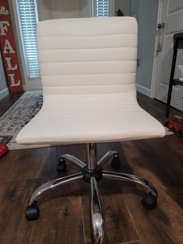 White Adjustable Office Chair 