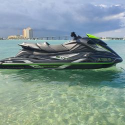 Jet ski