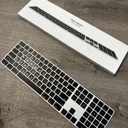Magic Keyboard 2 (with touch ID)