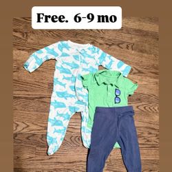 Free. Baby Clothes. 6-9 Months 