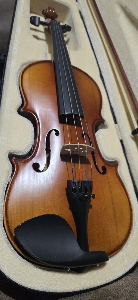 VIOLIN TAMAÑO 4/4 $59