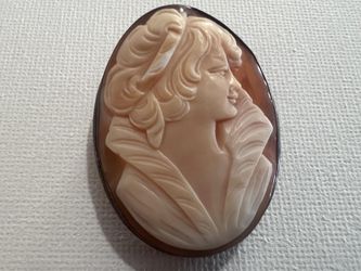 Vintage carved shell cameo brooch. $130 or best offer.