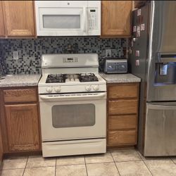 Stove And Micowave