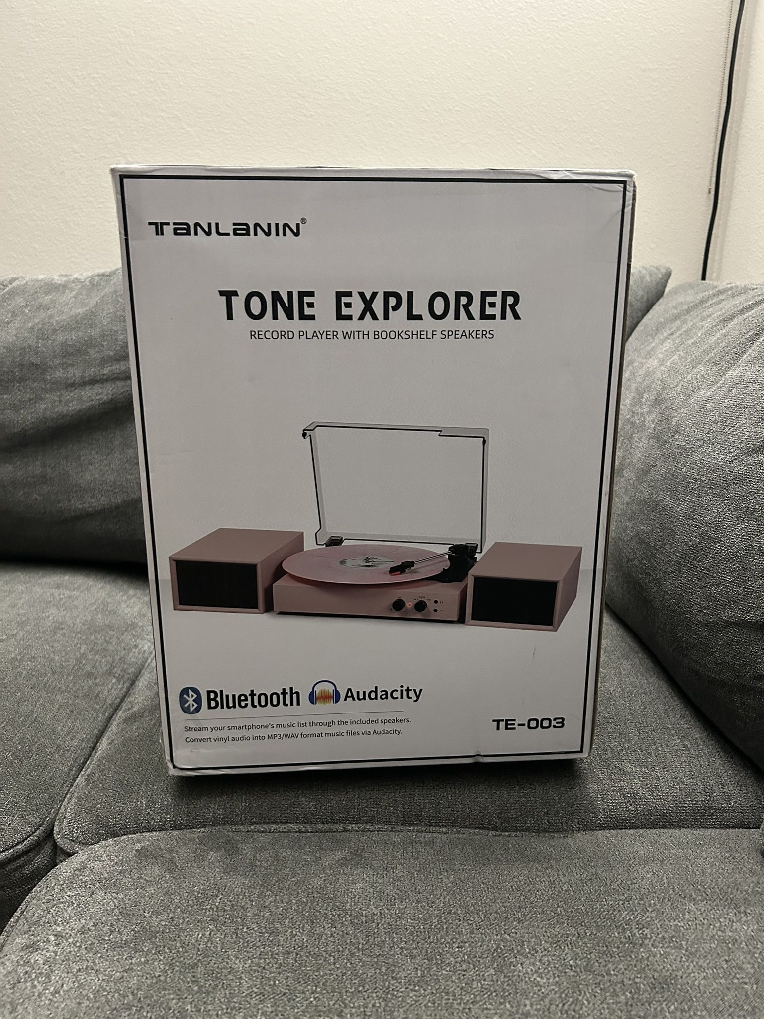 Light Brown Vintage Vinyl Record Player Turntable with External Speakers - Bluetooth, 3-Speed