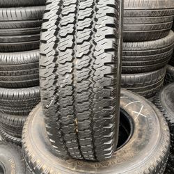 Set Of Used Tires With 95% Thread Life LT265/75R16 Firestone 