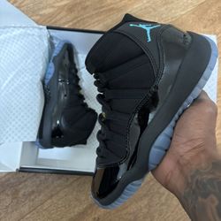 Jordan 11 Gamma (GS) Size 4y