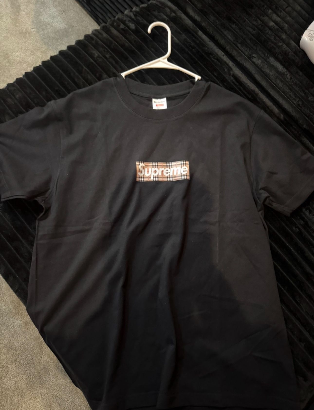 Supreme Tee