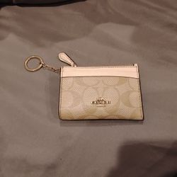 Coach New York Women's ID Card Wallet 
