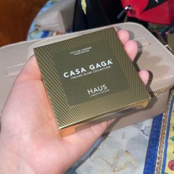 Haus Gel Powder Highlighter 