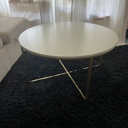 Modern Round Coffee Table – Faux Marble Top – 35.5”