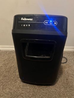 Paper shredder