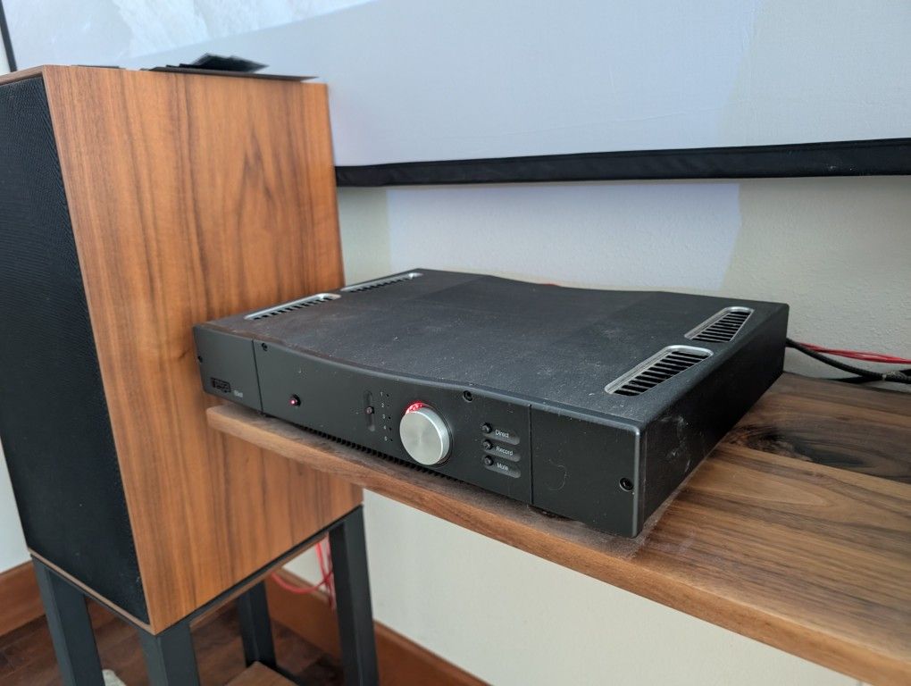 Rega Elicit Mk3 Integrated Amplifier
