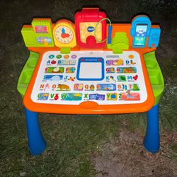 VTech Get Ready for School Learning Desk
