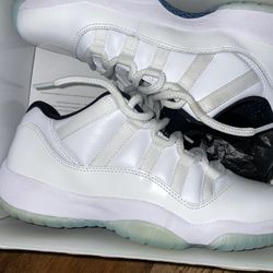 Legend Blue Jordan 11 Low 