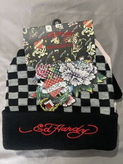 Ed Hardy Hat And Glove Set
