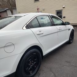2015 Ford Taurus