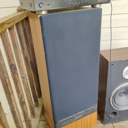 Yamaha Stereo System 