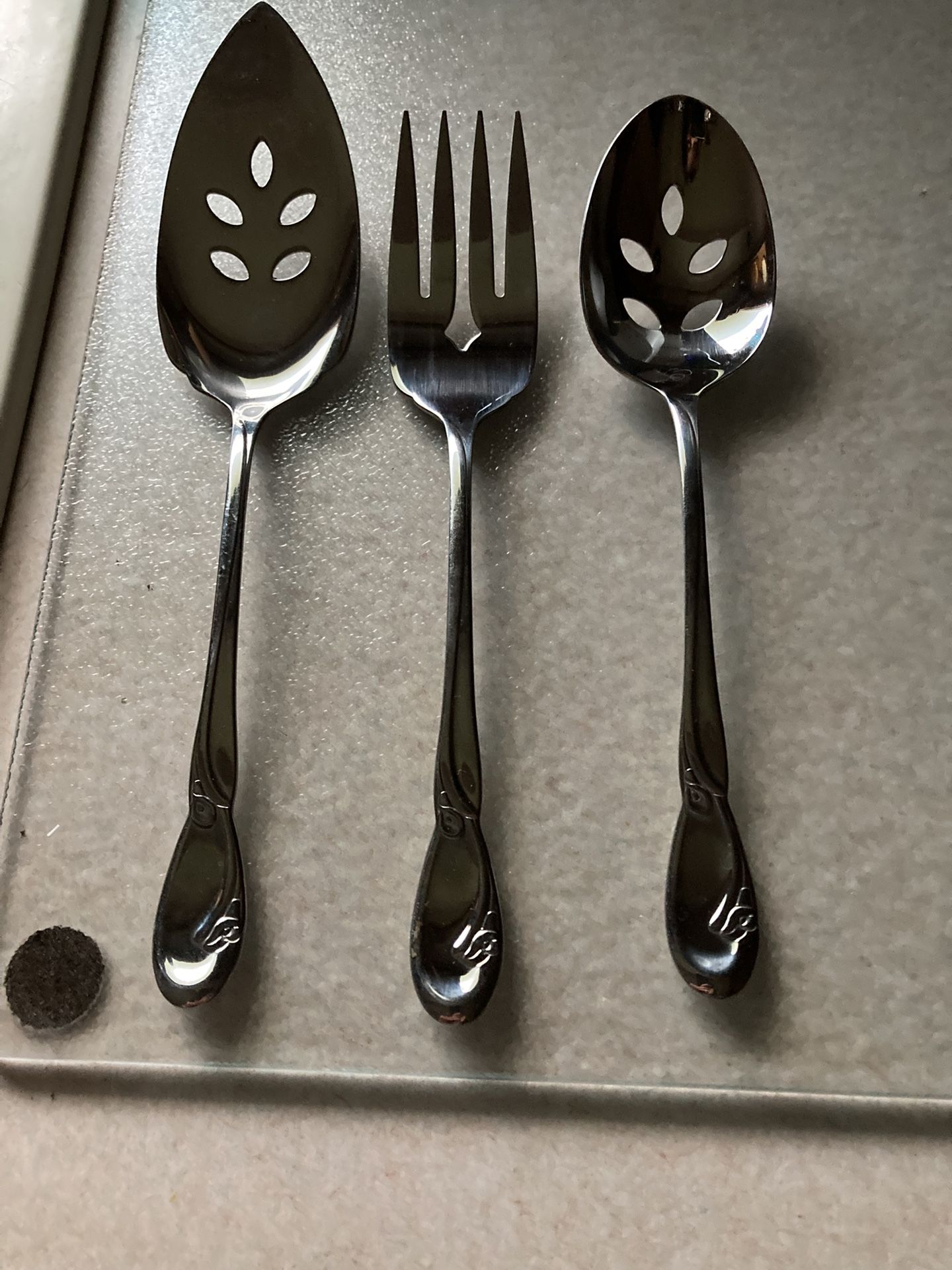3 Piece Oneida Deluxe Serving Set: New