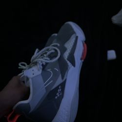 Boys basketball shoes 8.5 in men