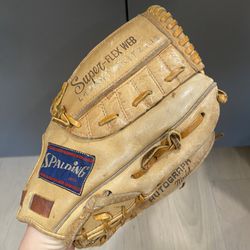 Vintage Spalding Baseball Glove 