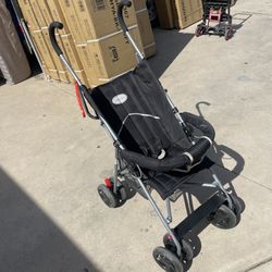 Lightweight stroller, no shade $10