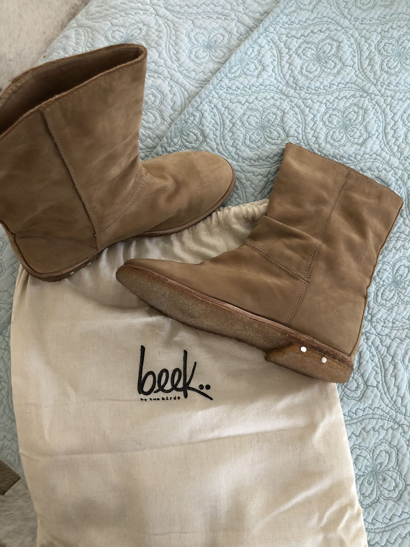 Beek Soft Suede Boots