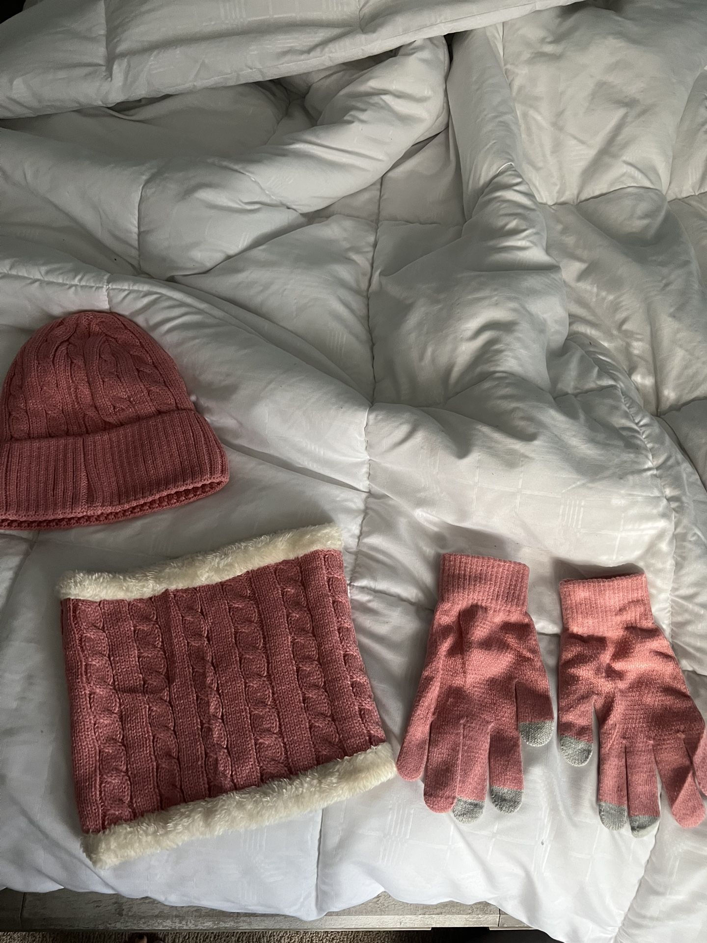 Hat And Gloves Set