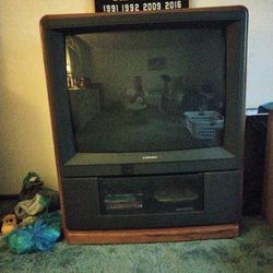 36" Mitsubishi TV ,Works Well,Great For Camp