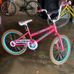 Kid 👧🏻 Bike For Sale