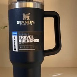 Bay Blue Ombré Stanley Quencher Cup 40oz for Sale in Gilbert, AZ - OfferUp