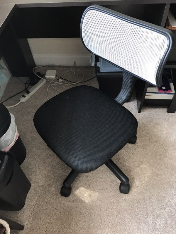 Mesh computer chair