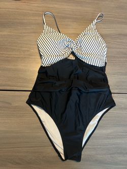 Women’s Swimsuit Black and White Size  M