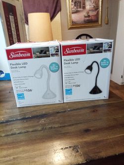 Flexible LED Desk Lamp