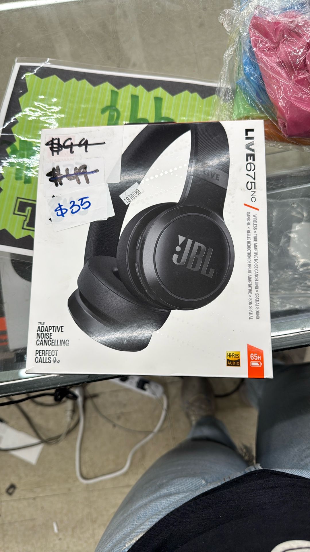 JBL headphone