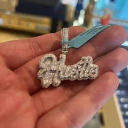 VSD Color Clarity Moissanite Hustle Pendant | Diamond tester