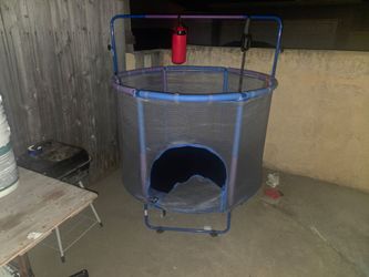 Kids Mini Trampoline with Handlebar and Punching Bag