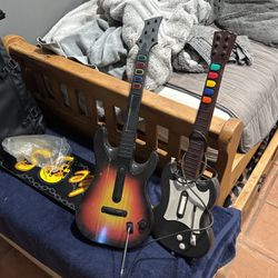 Guitar Hero guitars ! 