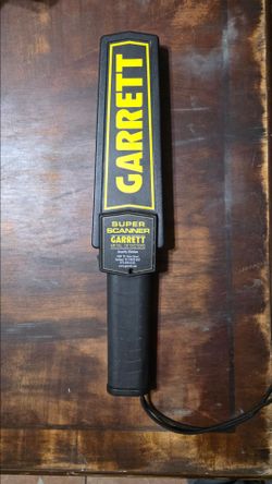 Garrett metal detector wand
