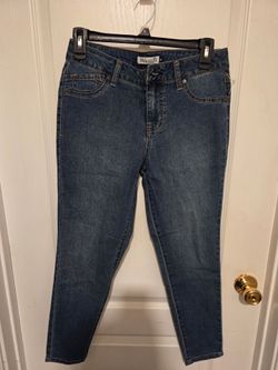 Ava & Alex Women's Medium Wash Jeans 6P