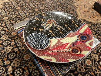 Australian Aboriginal Art Kangaroo Porcelain Plate Ron Potter Tobwabba Australia