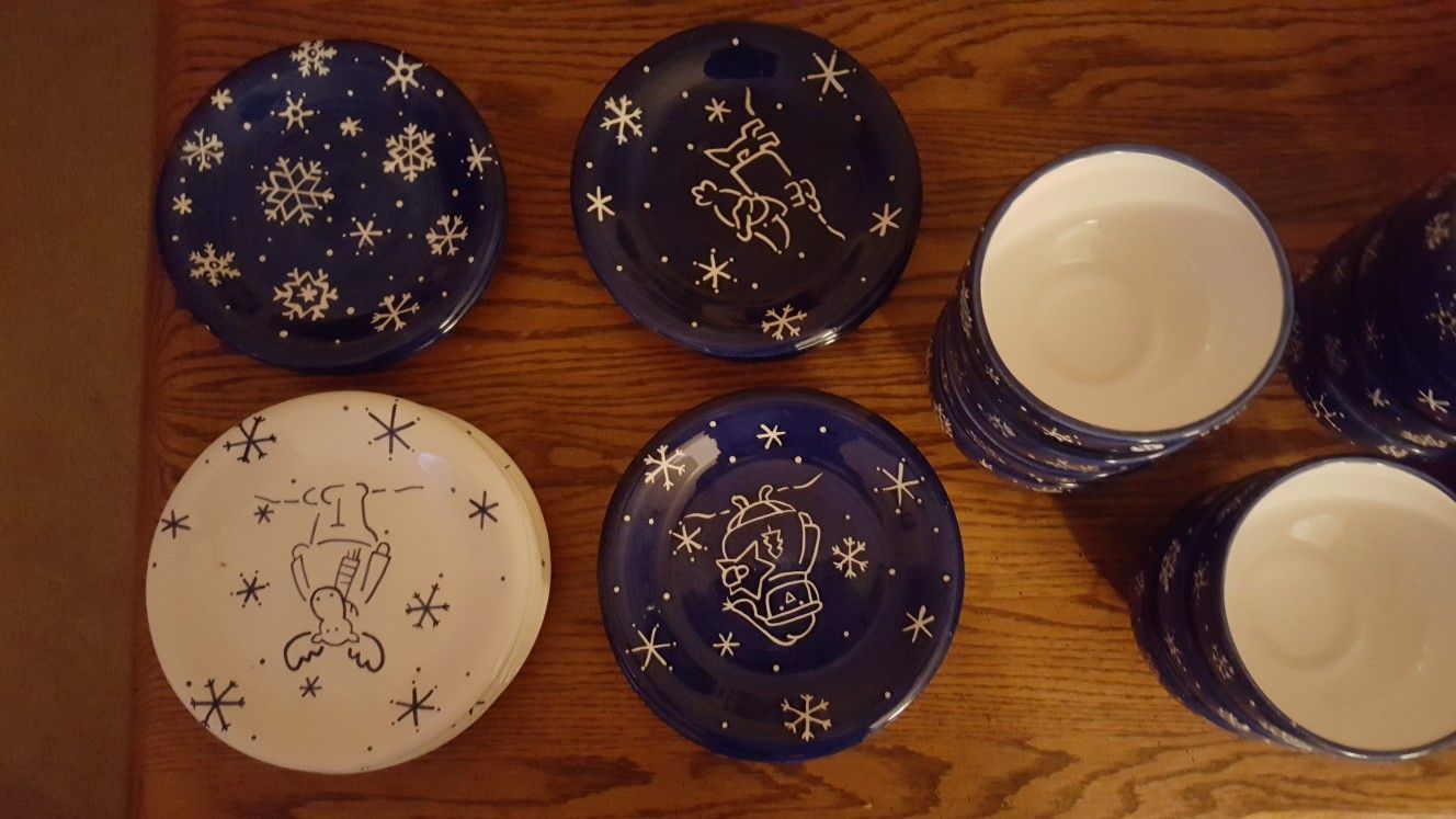 Snowflake Dishes