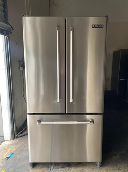 Jenn-Air French Door Refrigerator, Stainless Steel, Excellent Condition, FrenchDoor, IceMaker