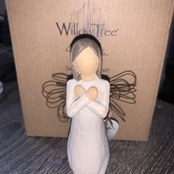 Brand New Willow Tree A Sign For Love Ornament $18