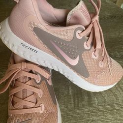 Nike Shoe