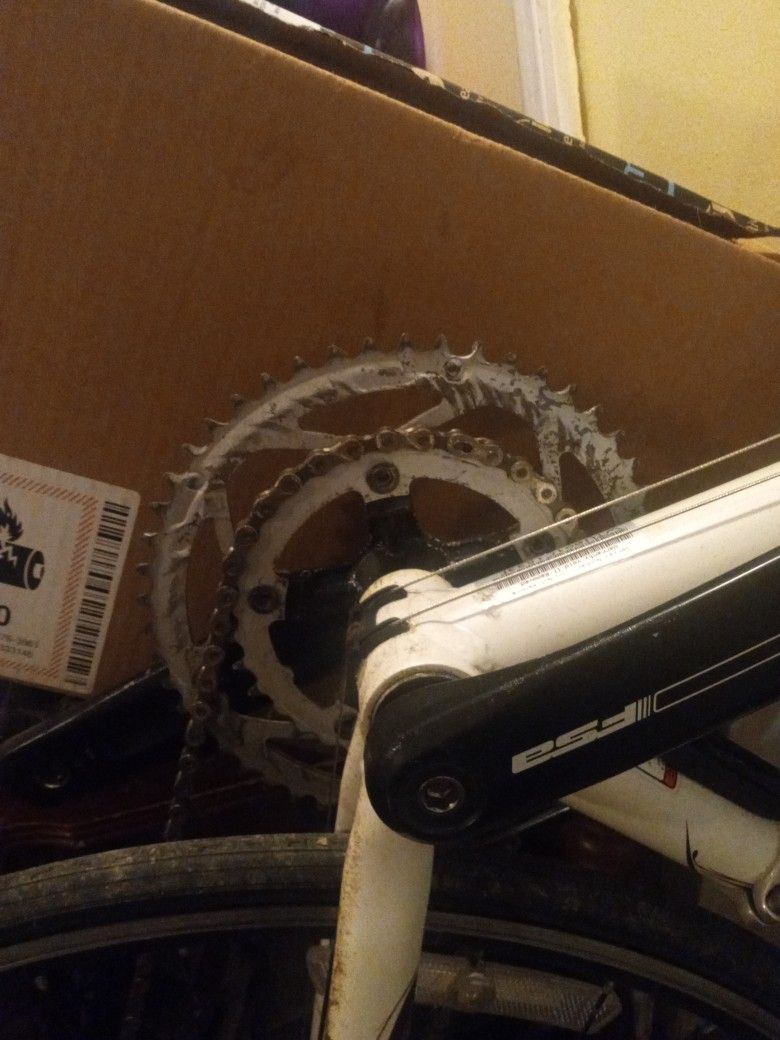 Trek 1.1 Aluminum Frame And Alloy Rim Road Bike