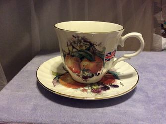 Royal Grafton fine China tea cup and saucer with gold trim