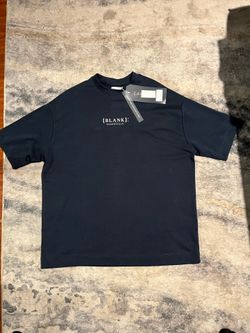 Men’s essential shirt