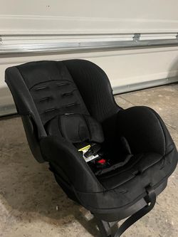 CAR SEAT NEW
