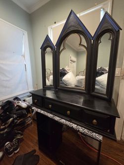 Gothic Vanity